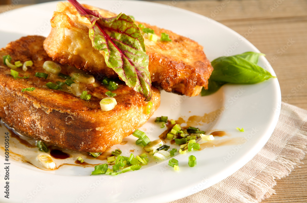 Grain toasts with green onions and basil Grain toasts with green onions and basil