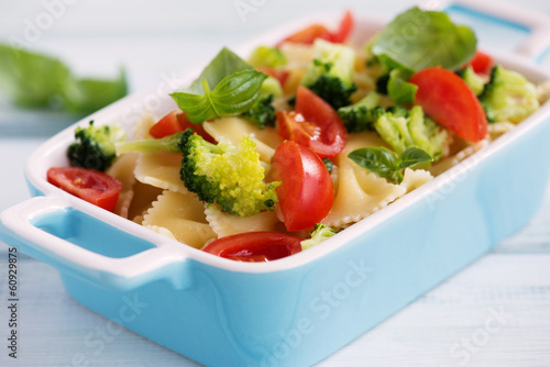 pasta with chicken and broccoli