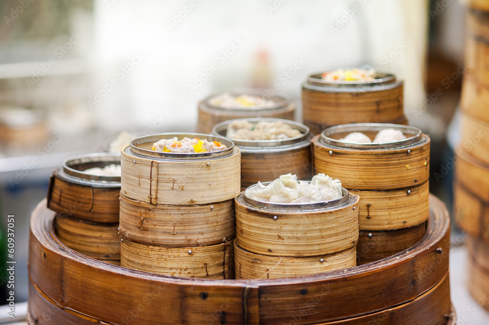 Obraz premium Dim sum steamers at a Chinese restaurant, Hong Kong
