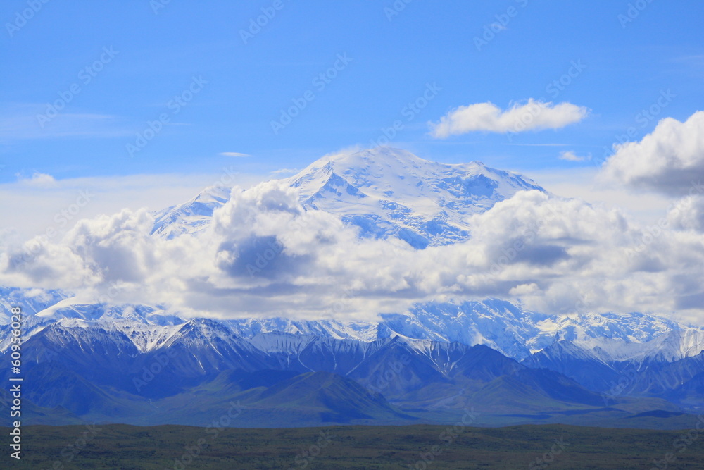 mount mckinley e nuvole in alaska