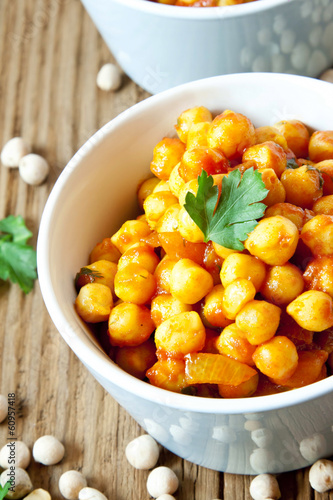 Chickpeas Curry with Parsley