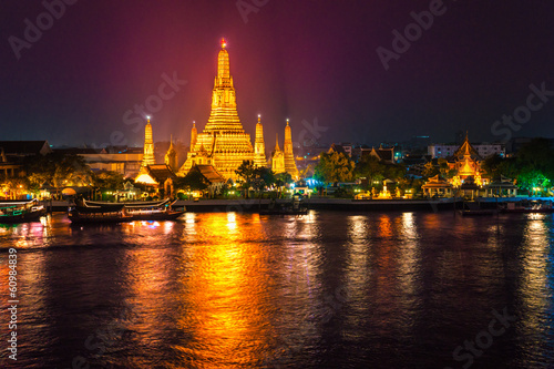 Wat Arun, Bangkok ,Thailand © Luciano Mortula-LGM