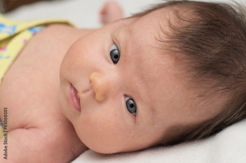 newborn baby with gray eyes newborn baby with gray eyes