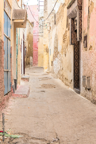Gasse in der Altstadt von Meknes, Marokko © Harald Biebel