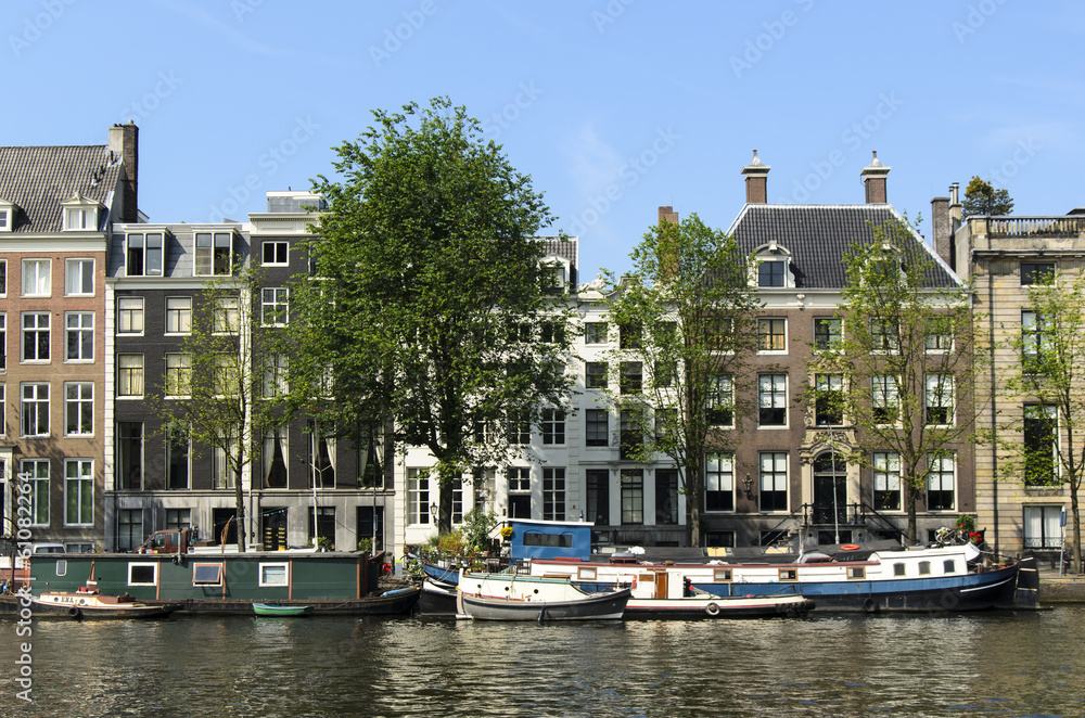 Gracht in Amsterdam, Niederlande