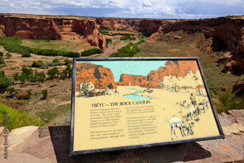 panneau the rock canyon, canyon de Chelly, Arizona photo