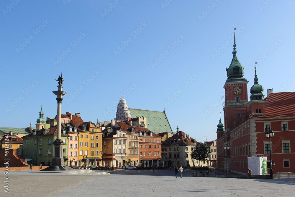 Fototapeta Column and Royal Castle in Warsaw, Poland
