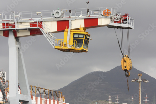 Deposito portuale di containers