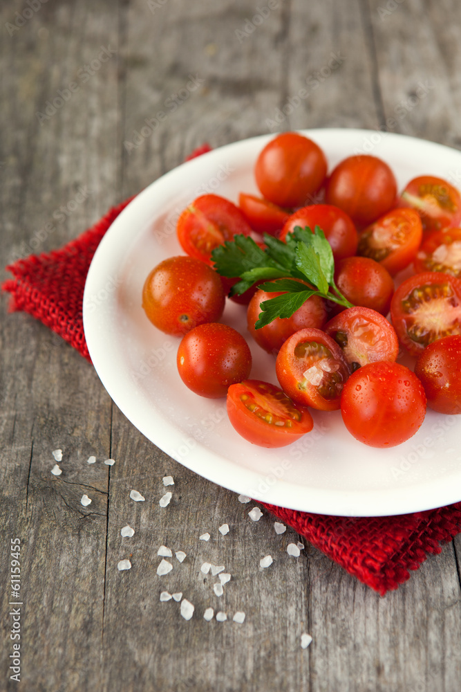 Cherry tomatoes Cherry tomatoes