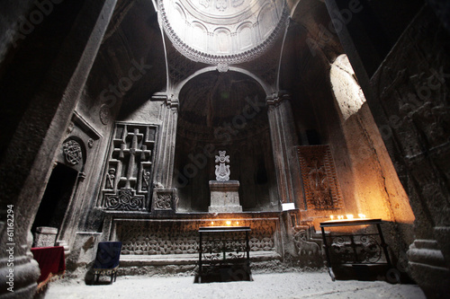 Fotografija Armenia rock cut church Geghard Monastery img2394