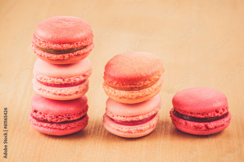strawberry, raspberry and rhubarb macarons strawberry, raspberry and rhubarb macarons