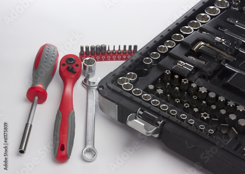 Keys and screwdriver
