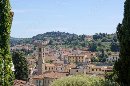 Vue générale de la ville de Fiesole photo