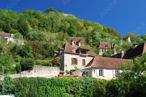 Maisons du village de Cénac © Photocolorsteph