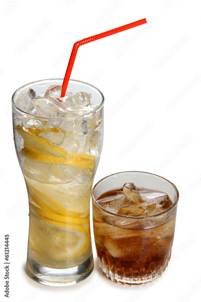 Lemon and strawberries drink