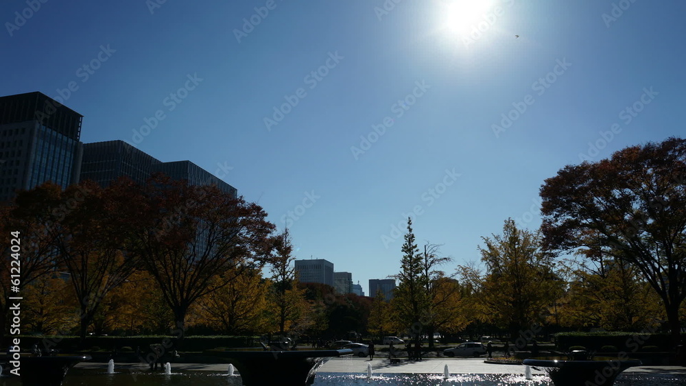 公園の噴水と太陽(和田倉噴水公園) インターバル撮影 公園の噴水と太陽(和田倉噴水公園) インターバル撮影