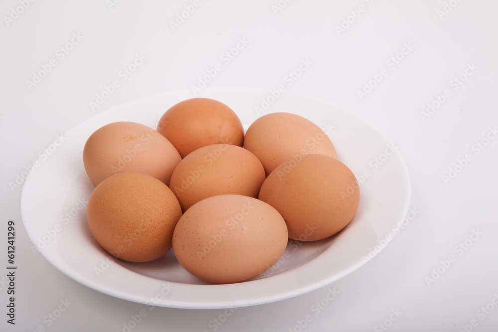 eggs isolated on white background eggs isolated on white background