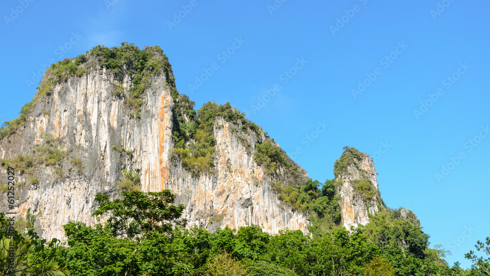 High cliffs High cliffs