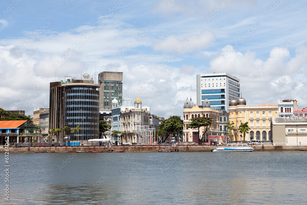 Fototapeta premium Panorama der Altstadt von Recife in Brasilien