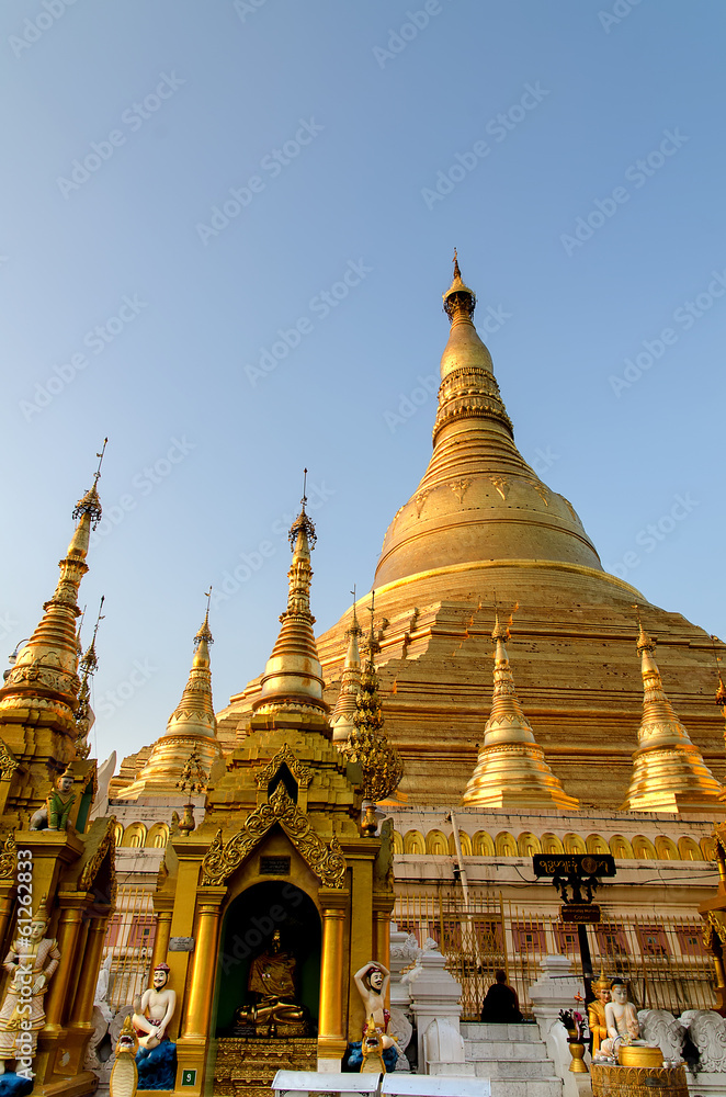 Fototapeta premium Shwedagon Pagoda