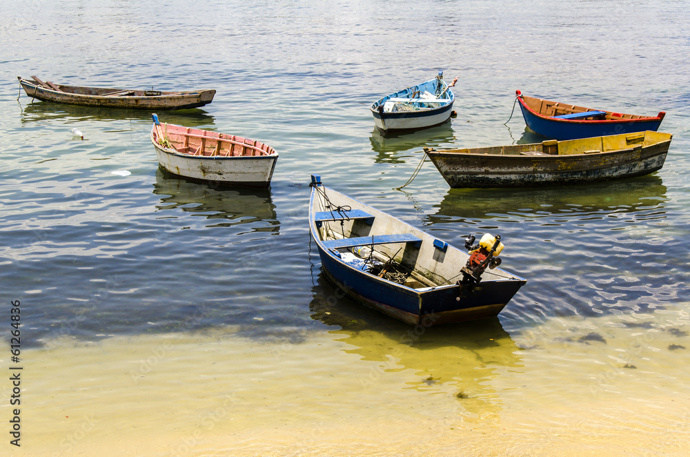 Boote am Strand von Buzios, Brasilien