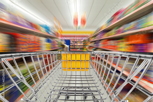 Obraz na plátně shop cart in supermarket