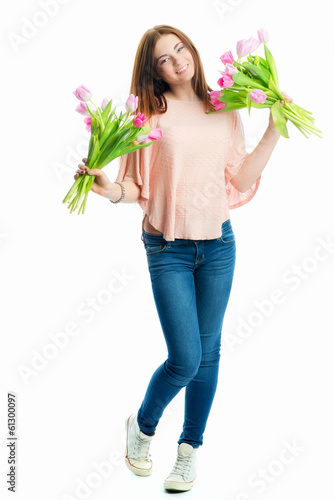 Mädchen mit Tulpensträuße