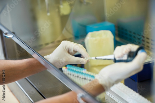Obraz na plátne Researcher Filling Chemical In Testtube