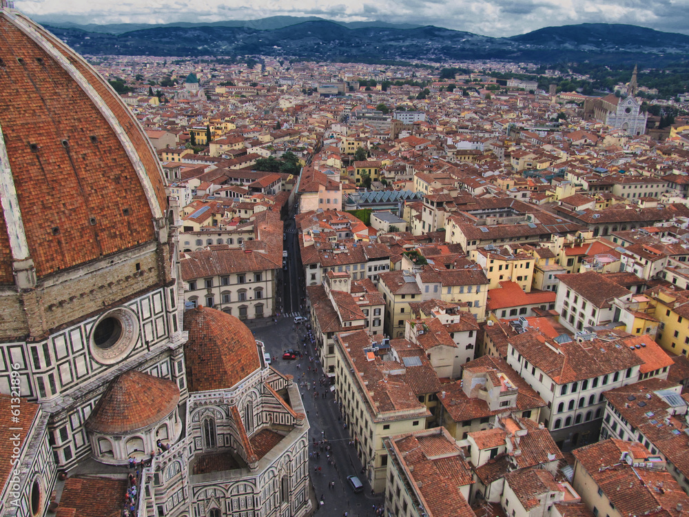 Catedral de Santa Maria de Fiore (Il Duomo) y vista de Florencia