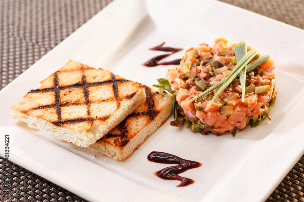 salmon tartare