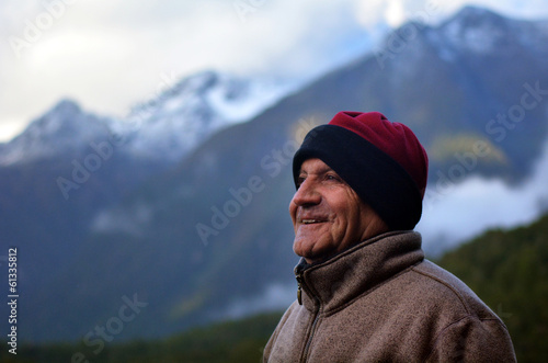 Obraz na płótnie Man hiking w salonie