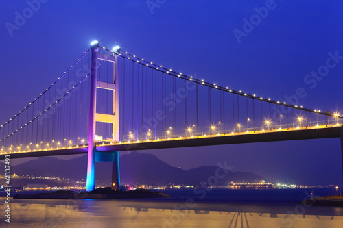 Fototapeta Naklejka Na Ścianę i Meble -  Suspension bridge in Hong Kong