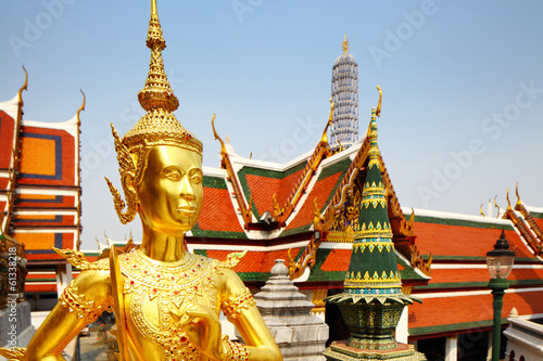 Grand palace in Thailand © leungchopan
