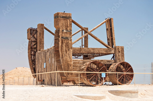 Photos Roman siege engine at Masada in Israel