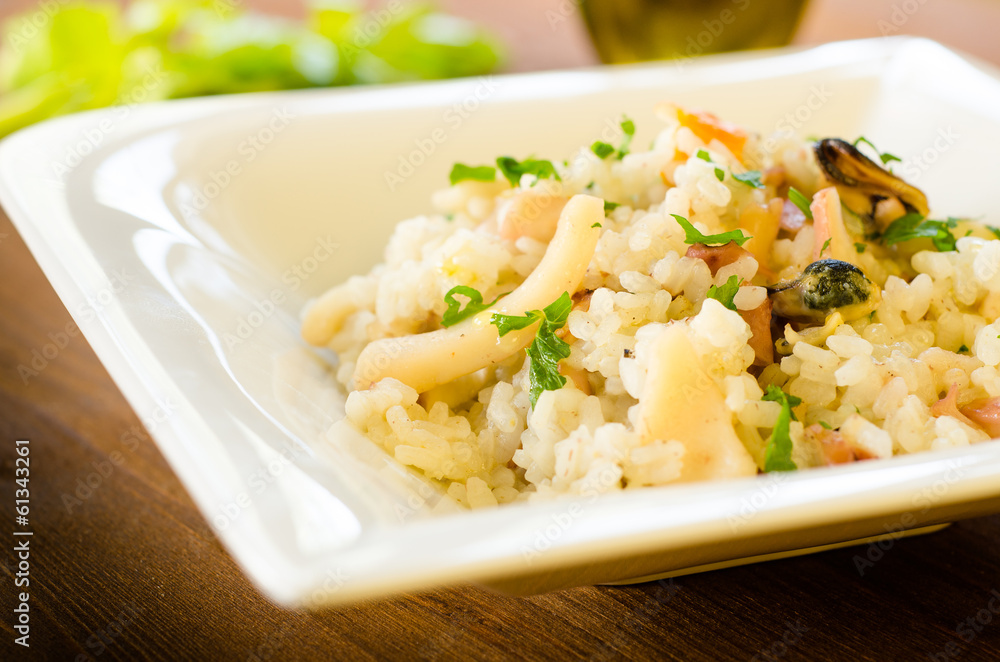 Risotto con frutti di mare Risotto con frutti di mare