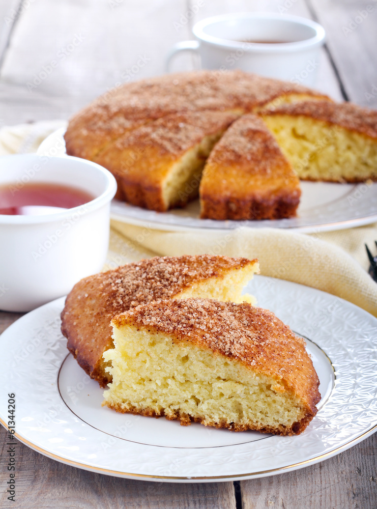 Slice of cinnamon tea cake Slice of cinnamon tea cake