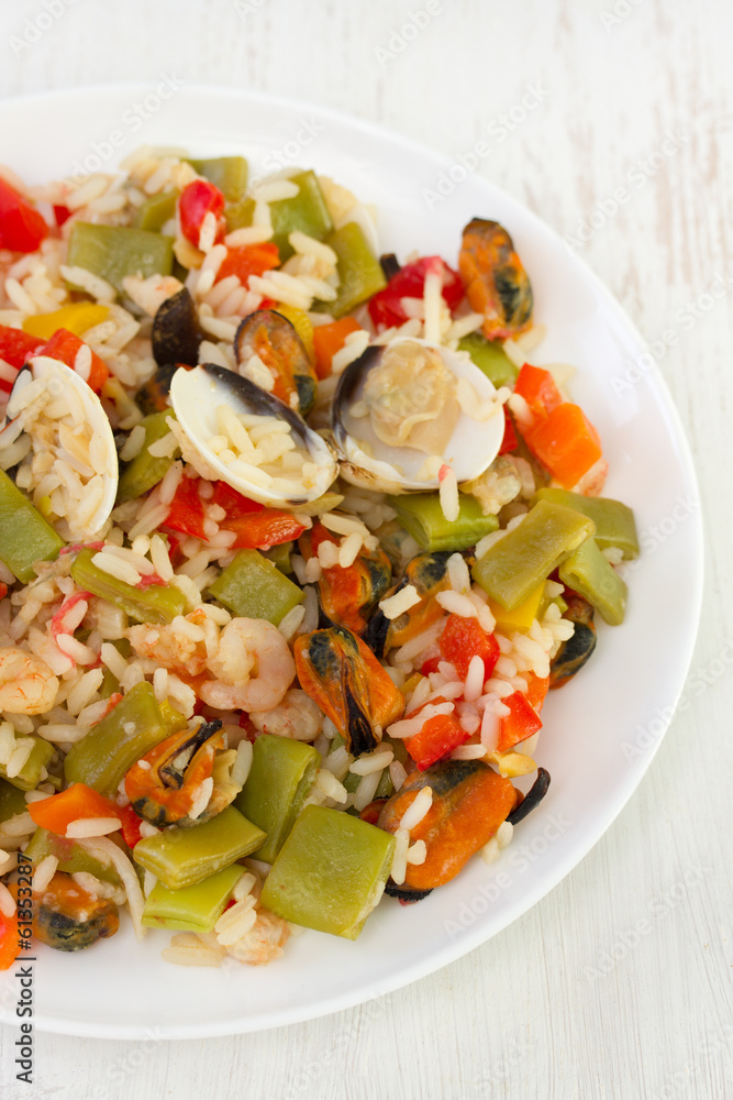 rice with vegetables and seafood