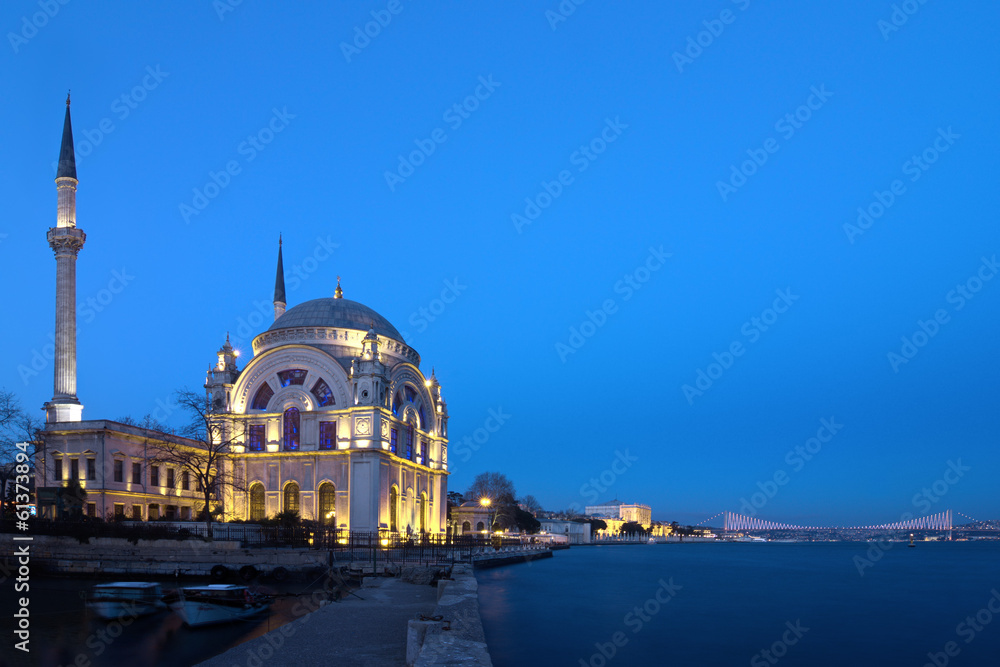 Dolmabahce Mosque in Istanbul