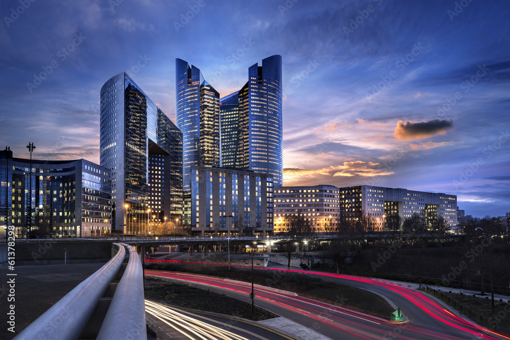 Fototapeta premium Quartier La Défense Paris