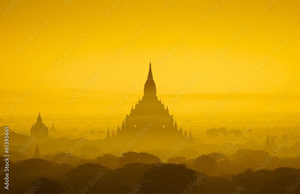 The Temples of bagan at sunrise, Bagan, Myanmar