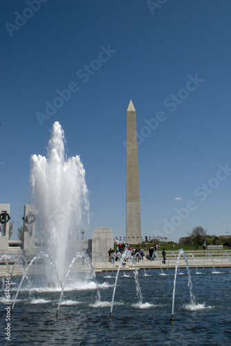 Washington Monument seen from war memorial