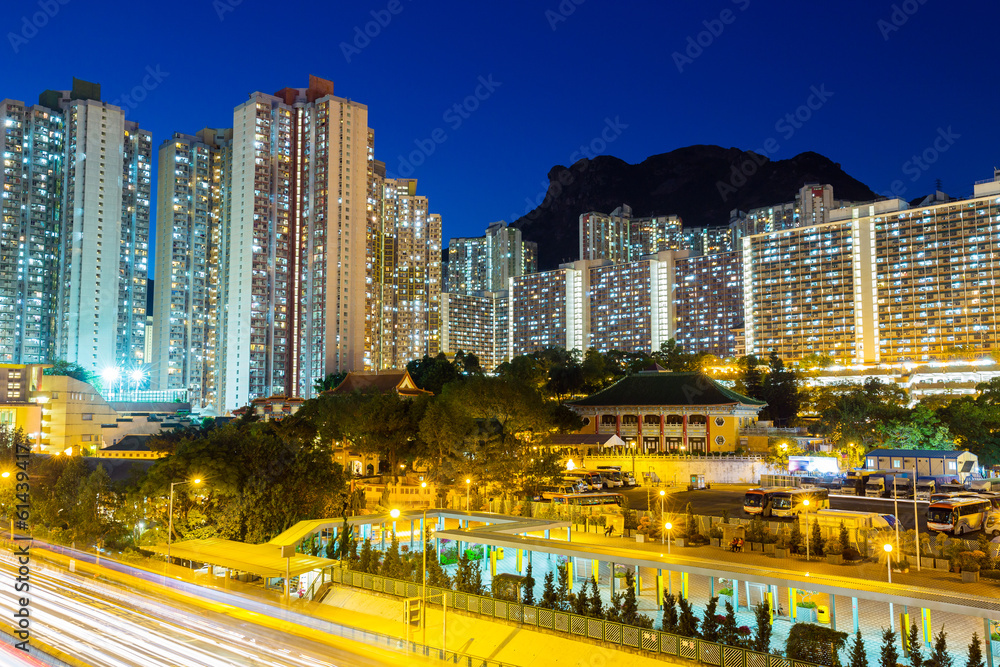 Fototapeta premium Public housing in Hong Kong at night