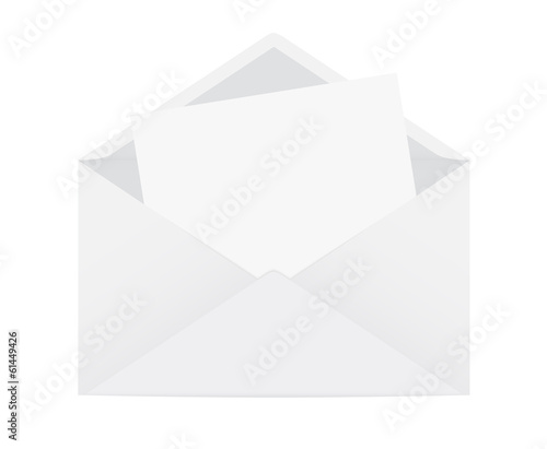 Enveloppe ouverte avec une feuille blanche