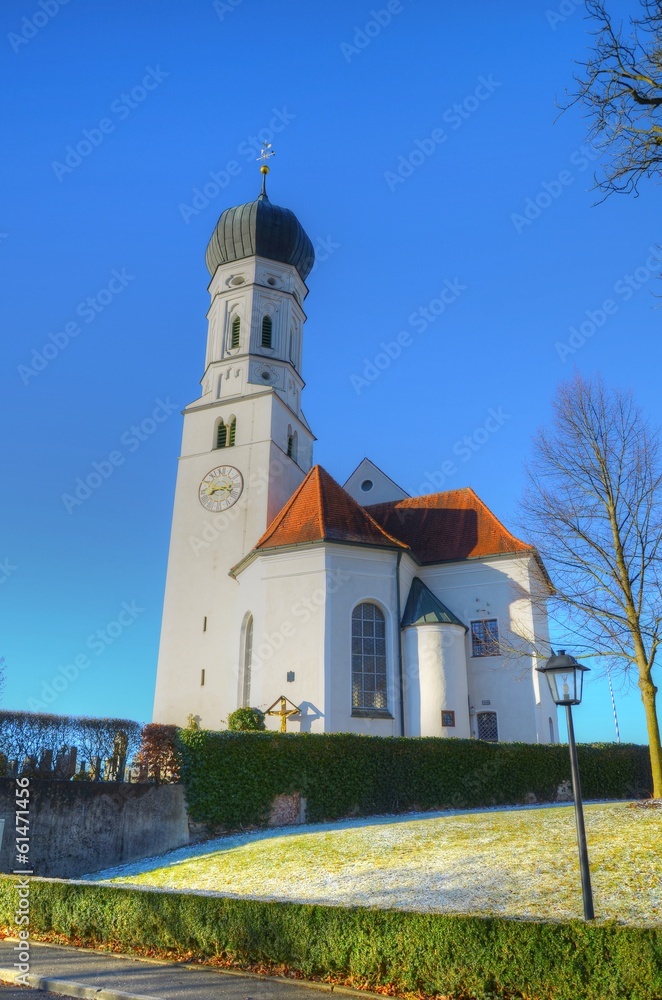 St. Laurentius und Pfarrhaus in Pähl