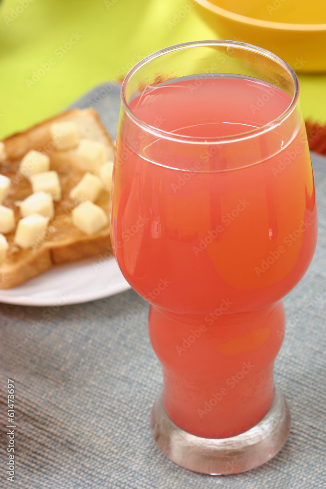 Ginger Ale Drink - Ginger ale is a carbonated, ginger-flavored Ginger Ale Drink - Ginger ale is a carbonated, ginger-flavored