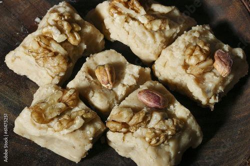 Sheer Payra – An Afghani cardamom fudge photo