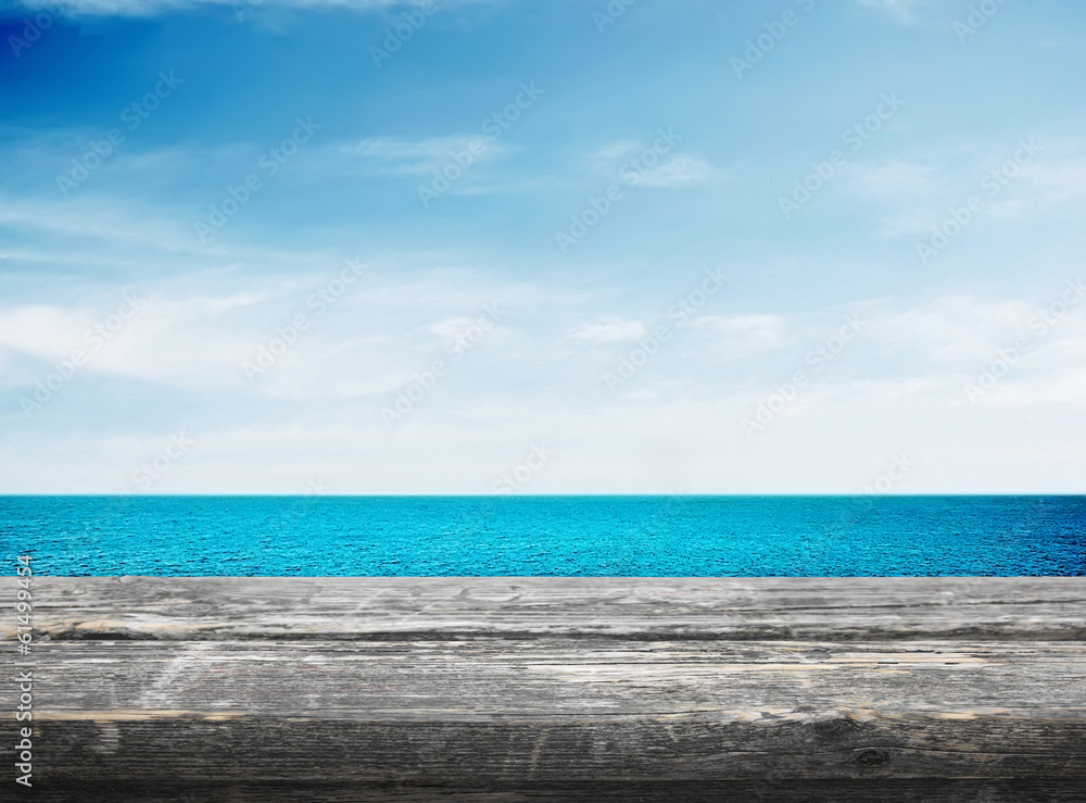 Fototapeta premium Platform wooden near sea