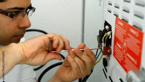 Electrician wiring appliance 2