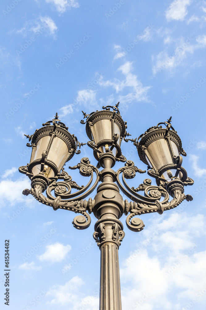 lantern at the opernplatz