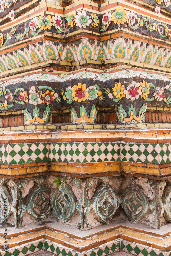 Tile pagoda in Wat Pho Bangkok, Thailand Tile pagoda in Wat Pho Bangkok, Thailand